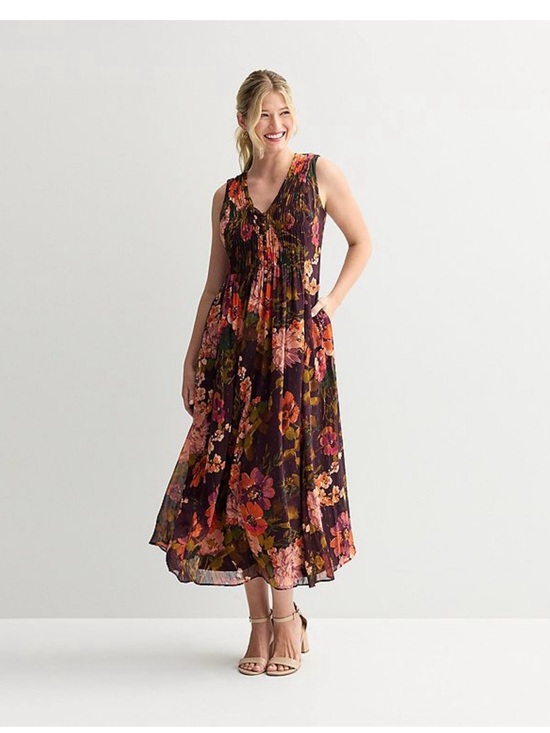 Taylor Dresses & Skirts - NWT Women’s Taylor Floral Smocked A-line Dress Size 16